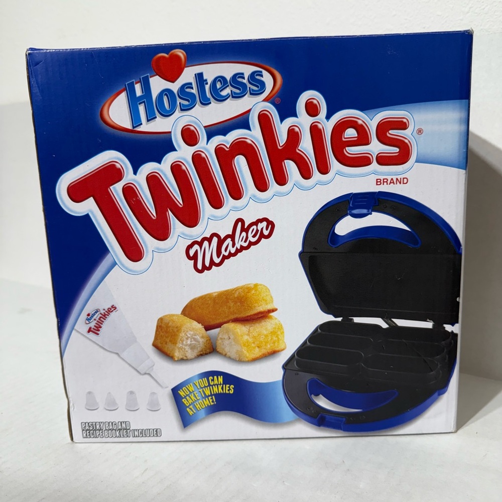 NEW! Hostess Twinkie Maker 6-Count Make Your Own Twinkies Desserts